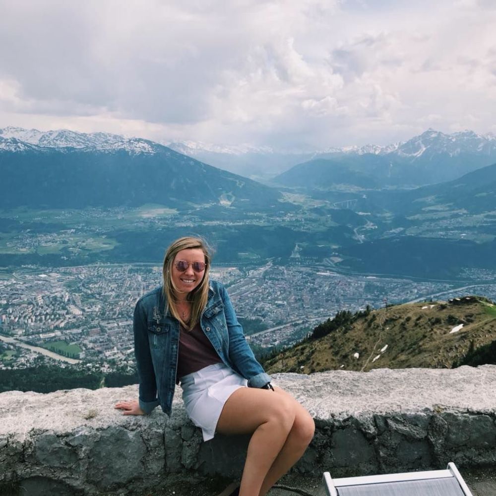 Meet your Posher, Emily